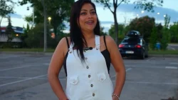 Cansada de follar con hombres que se corren en tres minutos la morena latina Carol Linda busca en Fakings a chicos que la dejen saciada