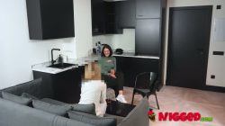 Así se le da propina al repartidor en NIGGED. Servicio a domicilio con final feliz y culazo de tramoya